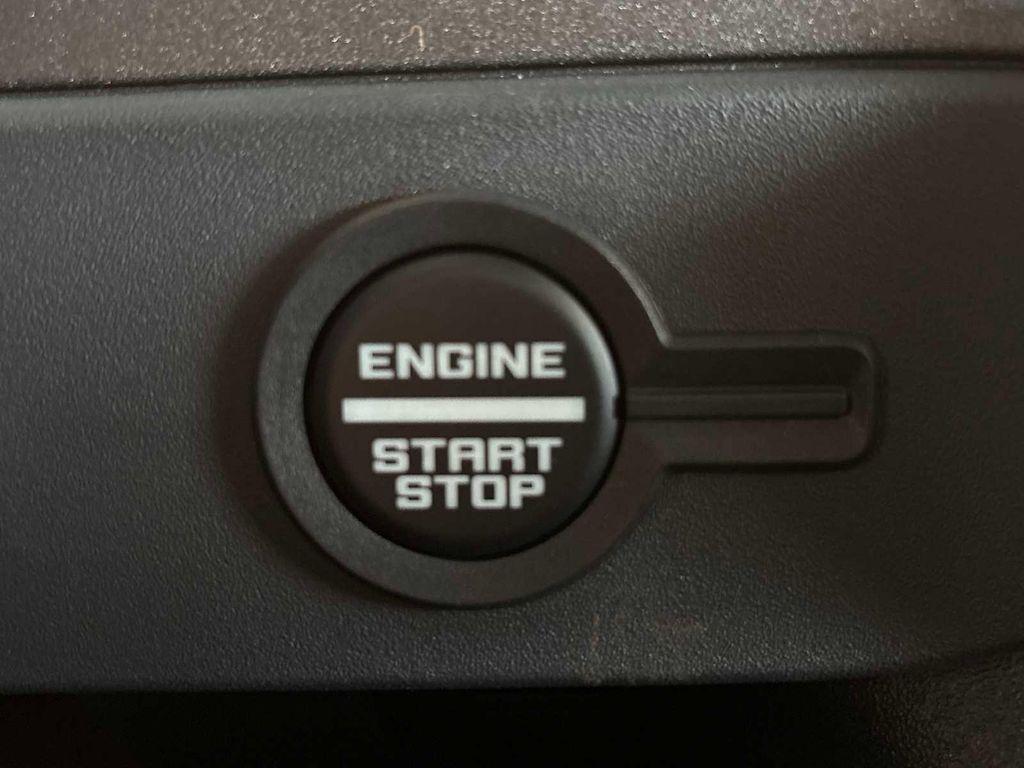 new 2025 Ford Bronco car, priced at $59,480