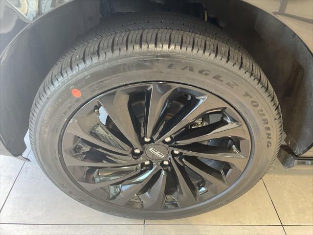 used 2020 Lincoln Navigator car