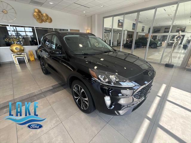 used 2022 Ford Escape car, priced at $24,948