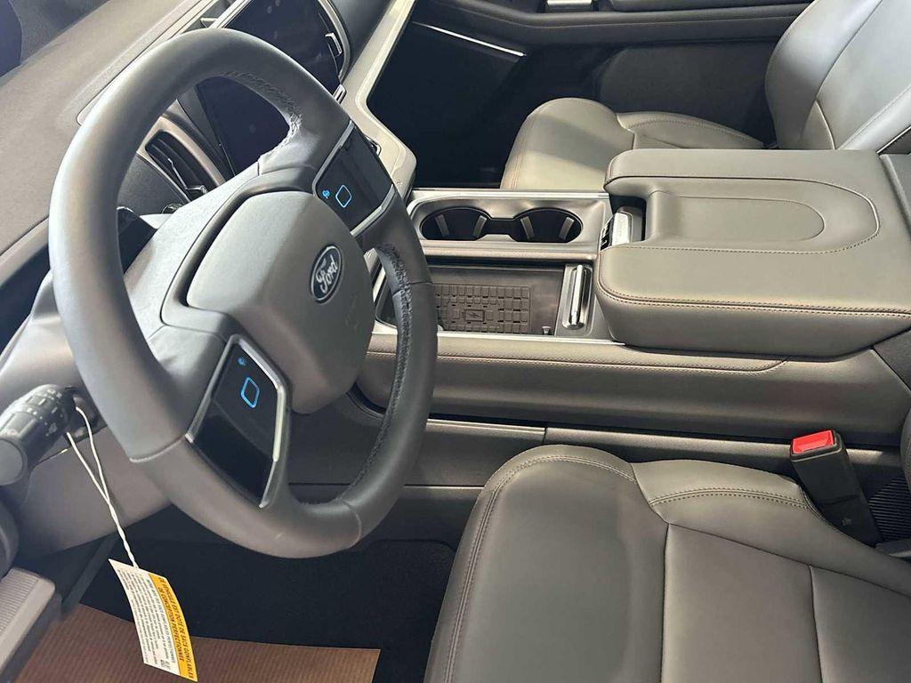 new 2025 Ford Expedition Max car, priced at $73,940