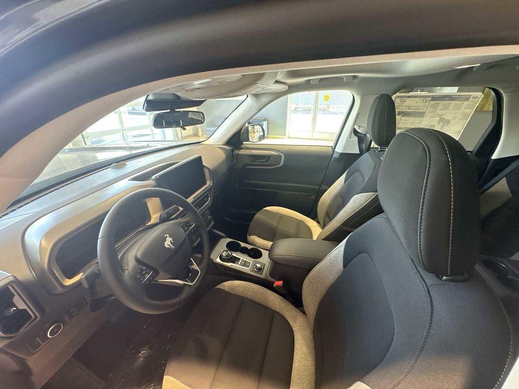 new 2025 Ford Bronco Sport car, priced at $34,975