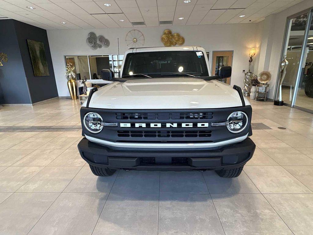 new 2025 Ford Bronco car, priced at $45,940