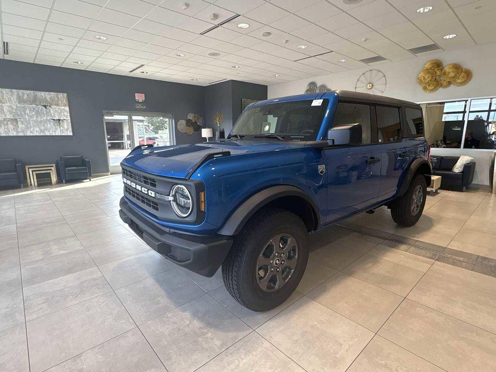 new 2025 Ford Bronco car, priced at $45,940