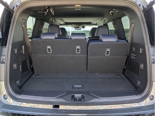 new 2026 INFINITI QX80 car, priced at $103,320