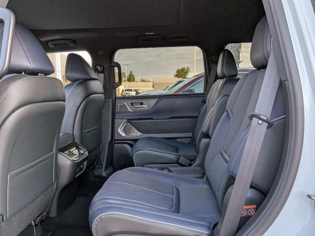 new 2026 INFINITI QX80 car, priced at $106,525