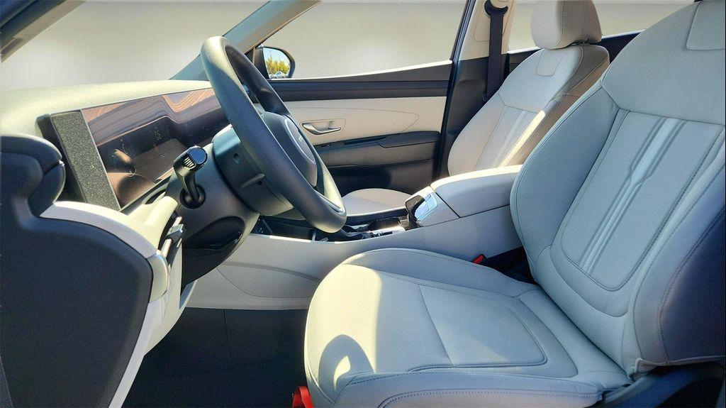new 2025 Hyundai Tucson car, priced at $31,531