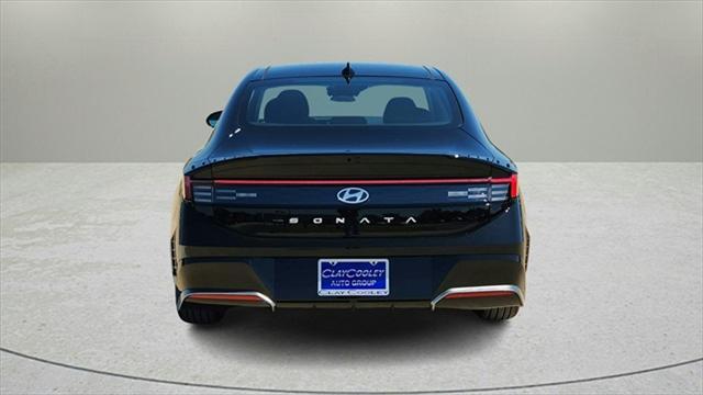 new 2025 Hyundai Sonata car, priced at $32,535