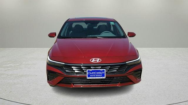 new 2024 Hyundai Elantra car, priced at $27,040