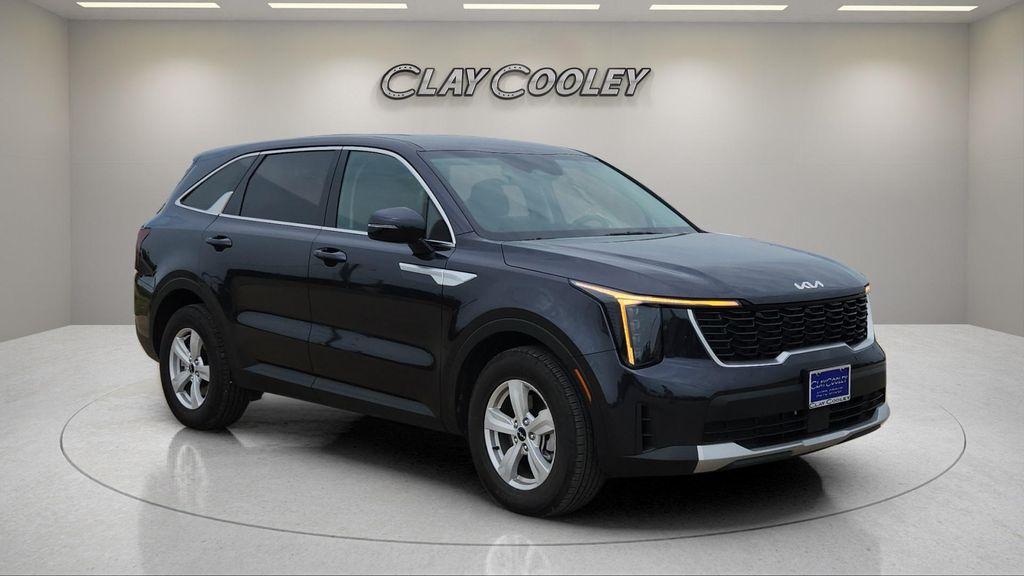 used 2025 Kia Sorento car, priced at $29,949