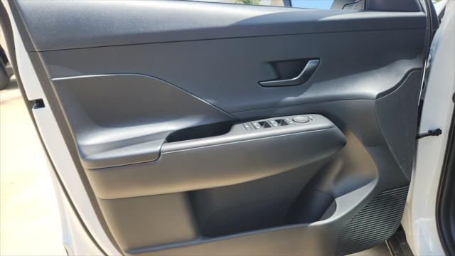 new 2025 Hyundai Kona car, priced at $25,444