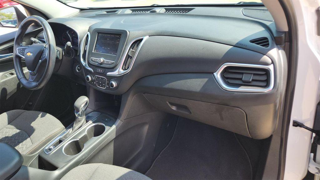 used 2022 Chevrolet Equinox car, priced at $17,970