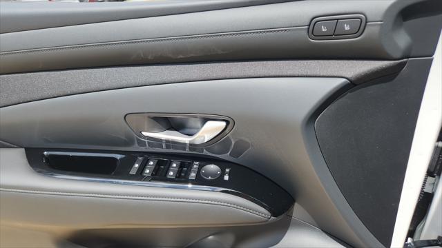 new 2025 Hyundai TUCSON Hybrid car, priced at $42,953