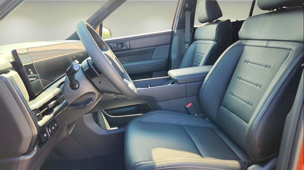 new 2025 Hyundai Santa Fe car, priced at $47,530