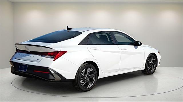 new 2025 Hyundai Elantra car, priced at $29,190