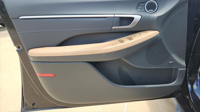 new 2025 Hyundai Sonata Hybrid car, priced at $38,855