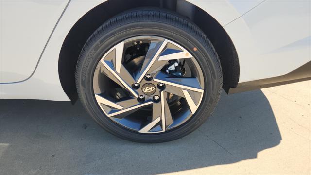 new 2025 Hyundai Elantra car, priced at $29,046