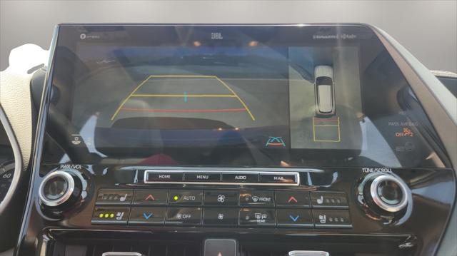 used 2021 Toyota Highlander car, priced at $37,888