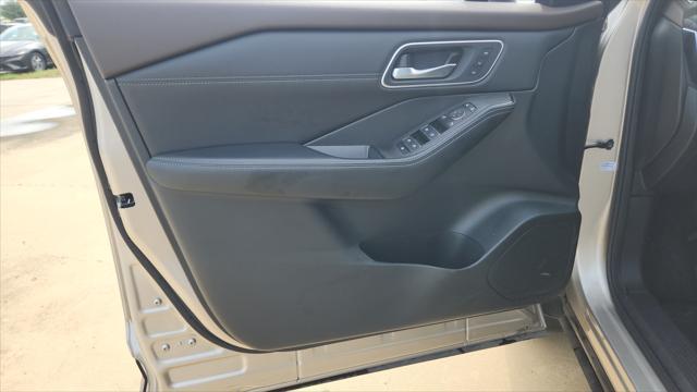 used 2023 Nissan Rogue car, priced at $32,444