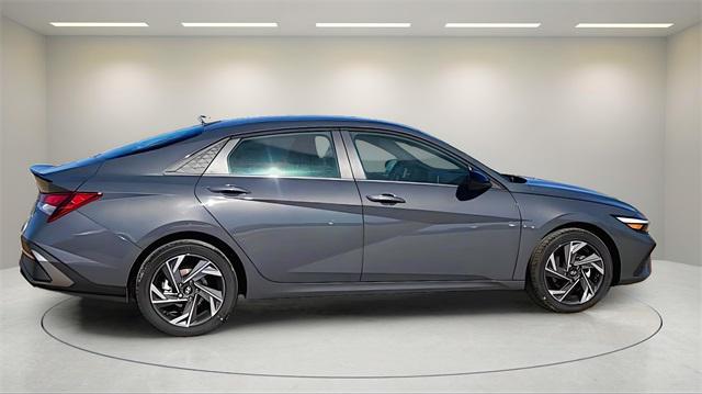 new 2025 Hyundai Elantra car, priced at $24,715