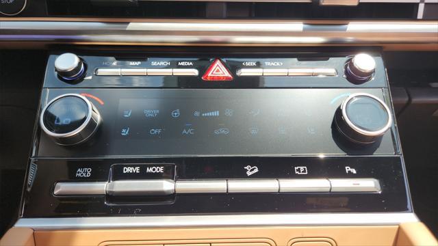 new 2025 Hyundai Santa Fe car, priced at $46,078