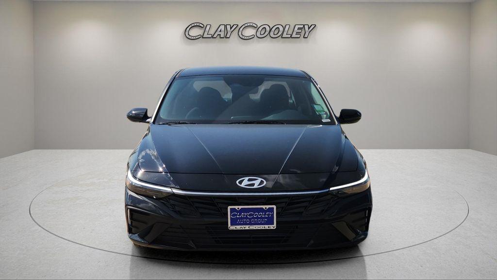 new 2025 Hyundai Elantra car, priced at $21,999