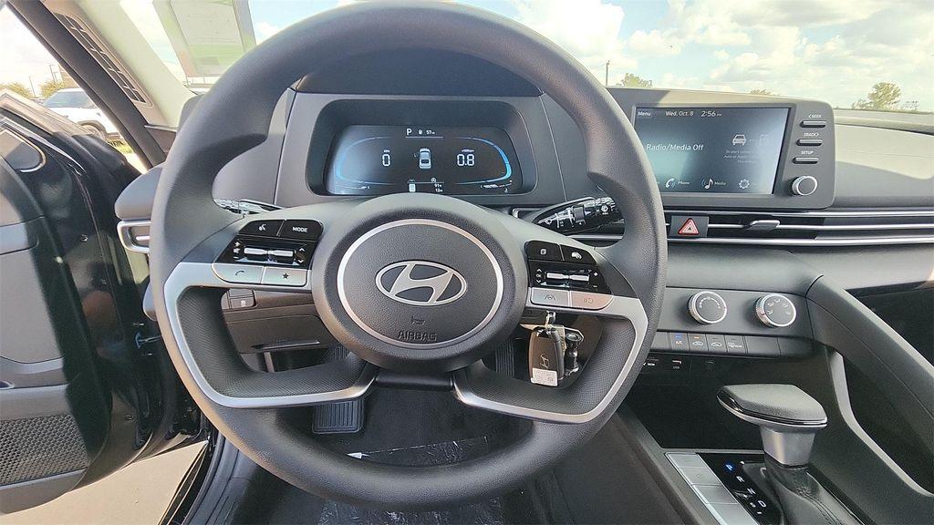 new 2025 Hyundai Elantra car, priced at $21,999