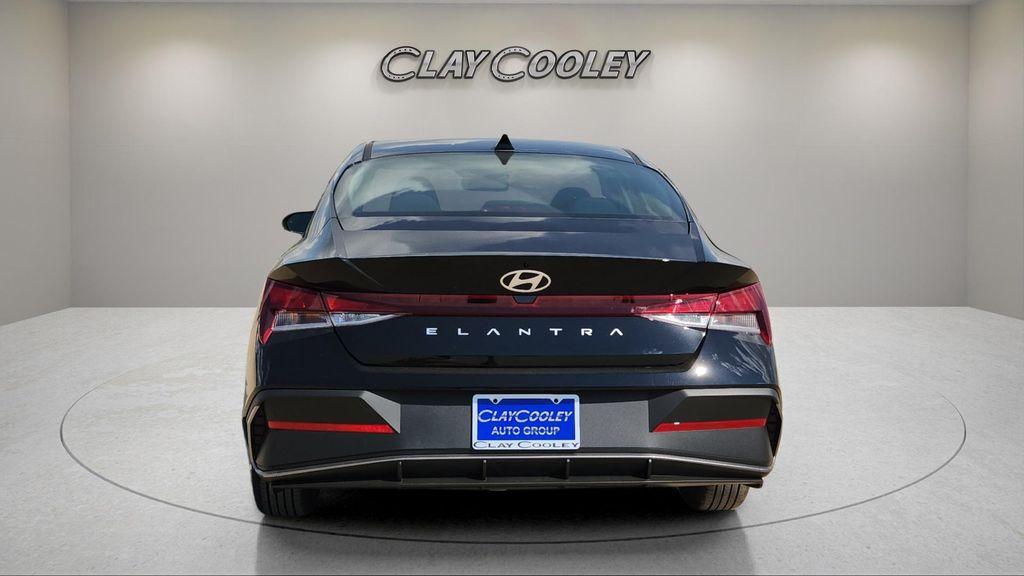 new 2025 Hyundai Elantra car, priced at $21,999