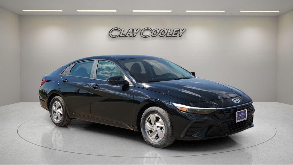 new 2025 Hyundai Elantra car, priced at $21,999