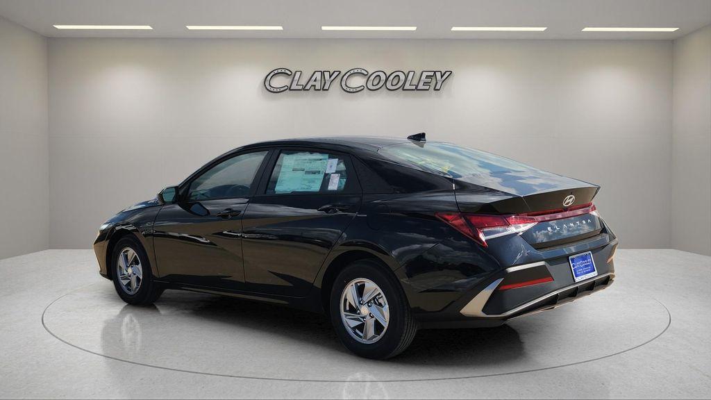 new 2025 Hyundai Elantra car, priced at $21,999
