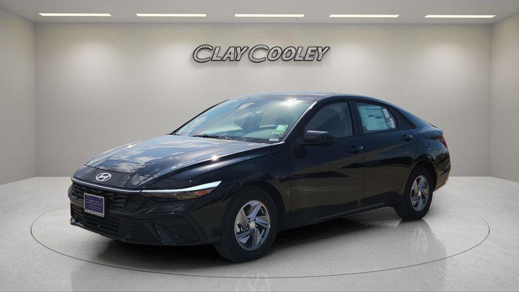 new 2025 Hyundai Elantra car, priced at $21,999