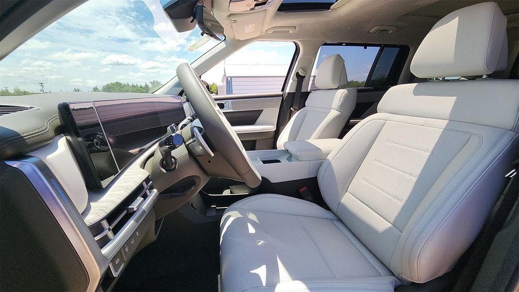 new 2025 Hyundai Santa Fe car, priced at $47,000