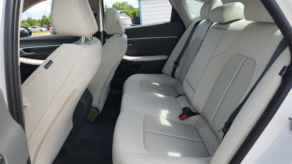 new 2025 Hyundai Sonata car, priced at $32,327