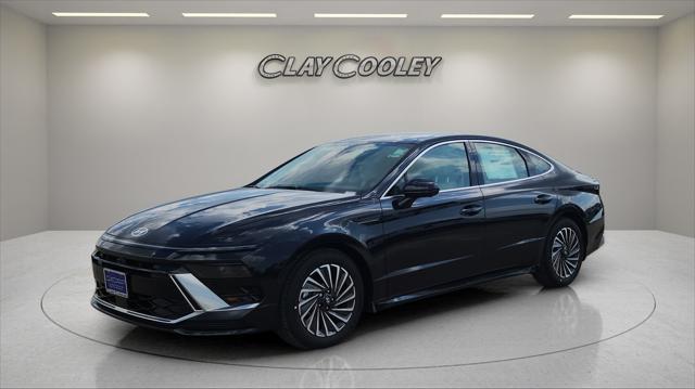 new 2025 Hyundai Sonata Hybrid car, priced at $38,855
