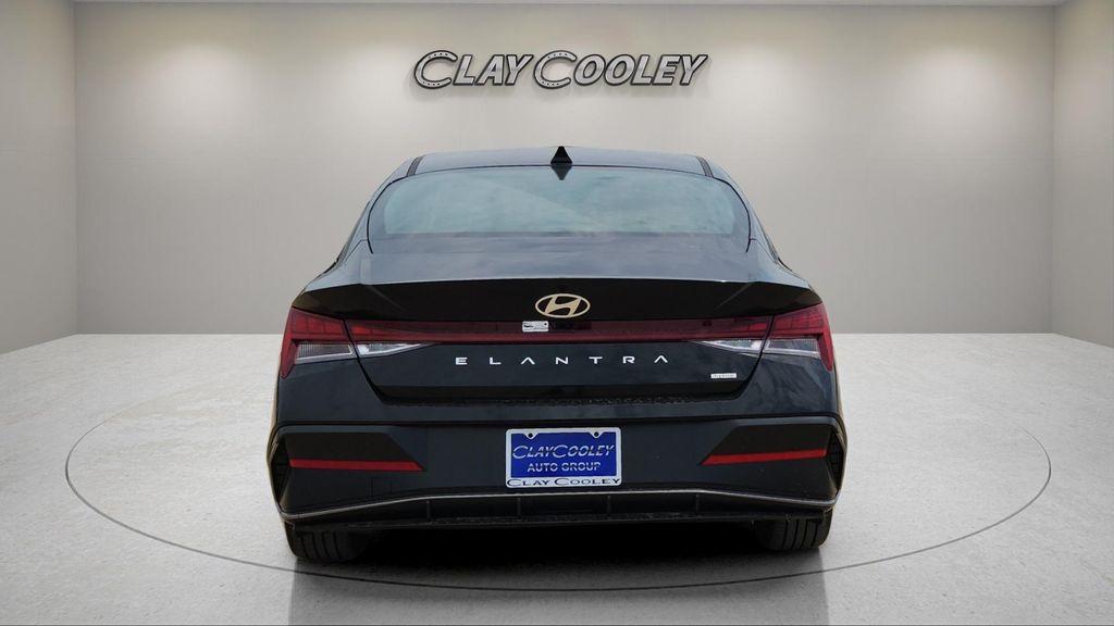 new 2025 Hyundai Elantra car, priced at $30,593