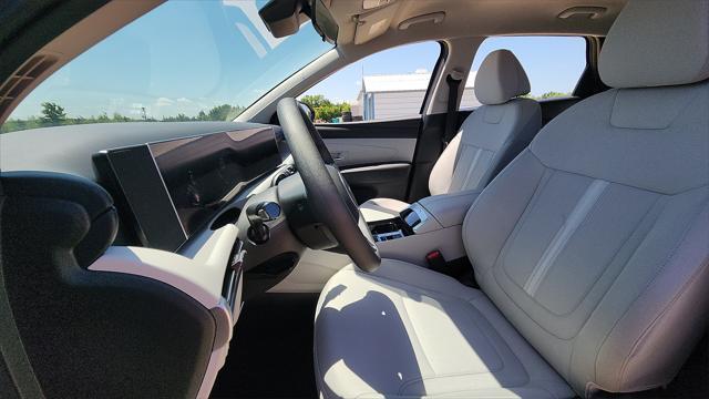 used 2025 Hyundai Tucson car, priced at $28,444