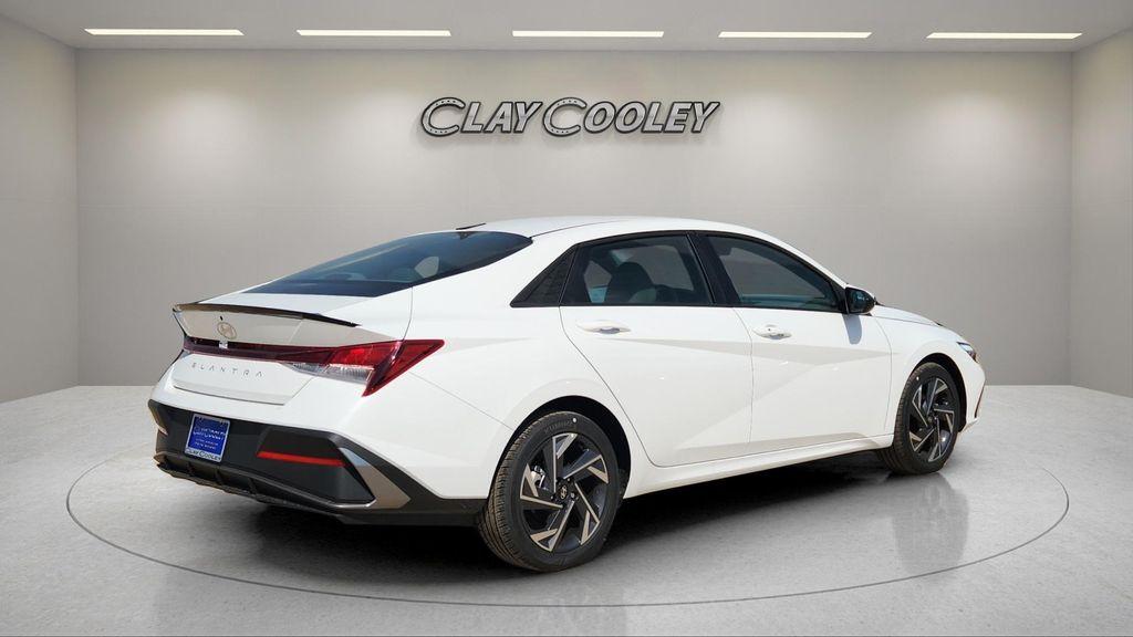new 2025 Hyundai Elantra car, priced at $23,444