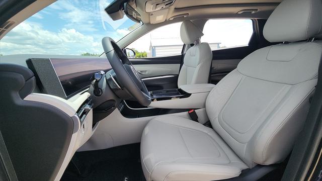 new 2025 Hyundai TUCSON Hybrid car, priced at $38,289