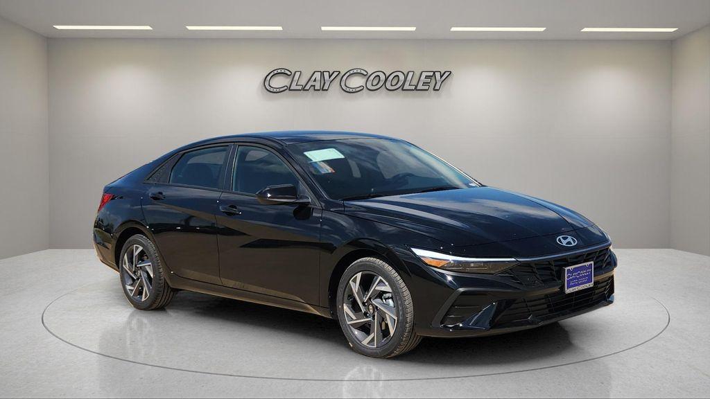 new 2025 Hyundai Elantra car, priced at $23,444