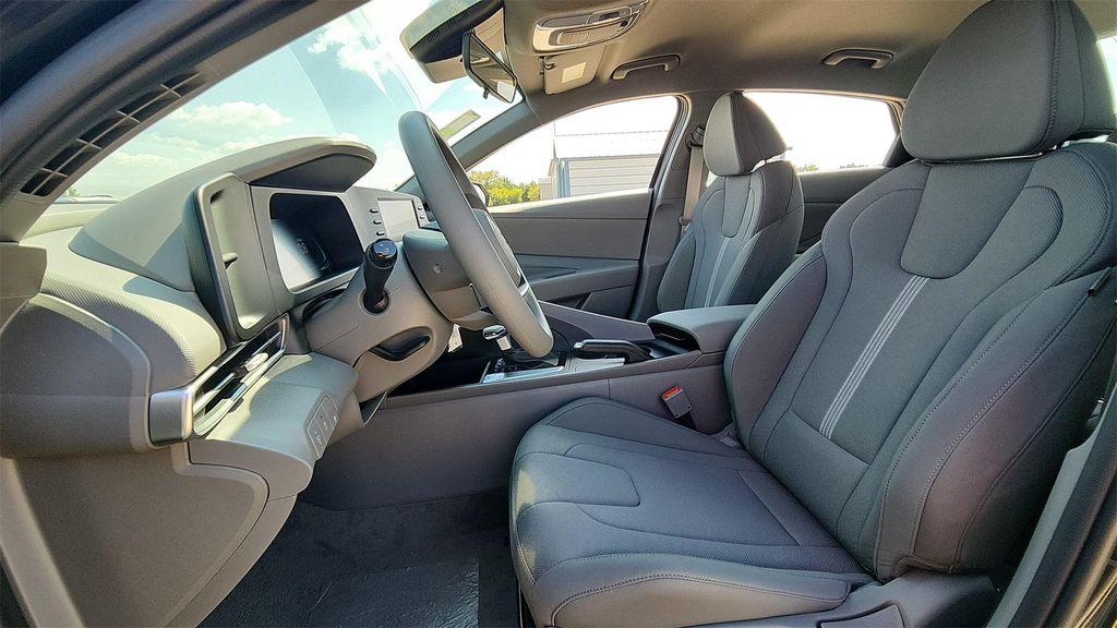 new 2025 Hyundai Elantra car, priced at $21,999