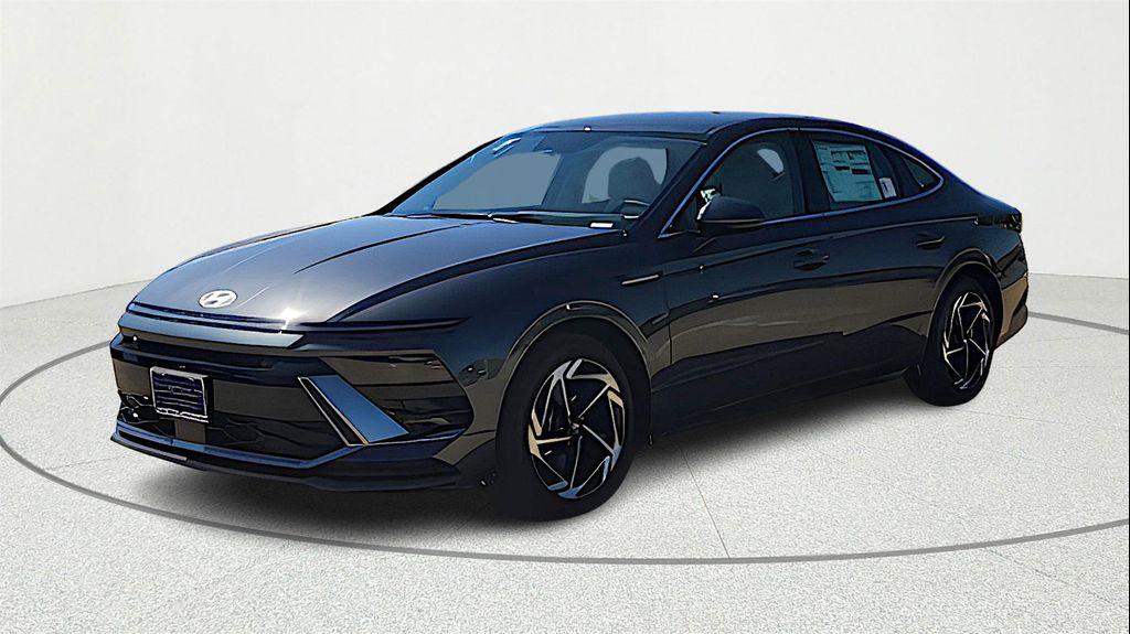 new 2026 Hyundai Sonata car, priced at $30,585