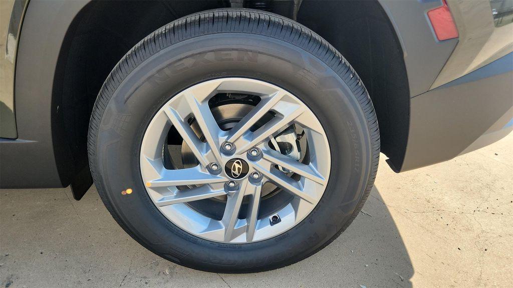 new 2026 Hyundai Tucson car, priced at $29,980