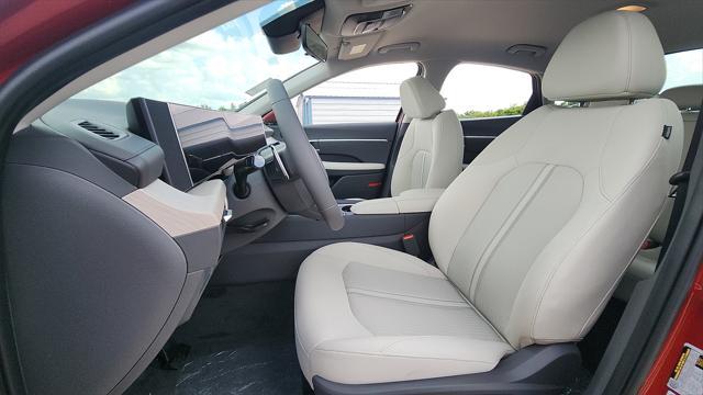 new 2025 Hyundai Sonata Hybrid car, priced at $32,505