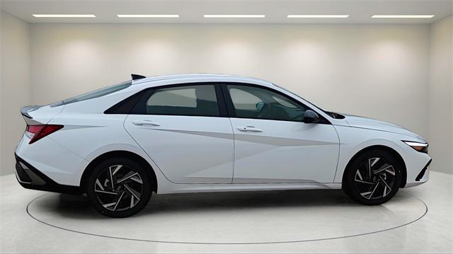 new 2025 Hyundai Elantra car, priced at $25,185