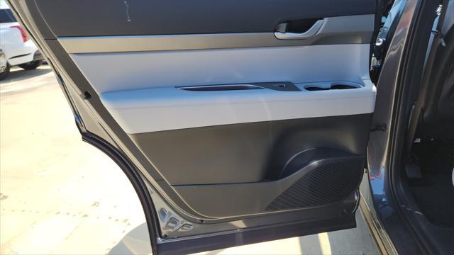 new 2025 Hyundai Palisade car, priced at $40,935