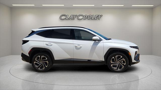 new 2025 Hyundai TUCSON Hybrid car, priced at $41,002