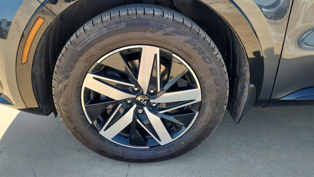 used 2021 Kia Sorento car, priced at $19,553