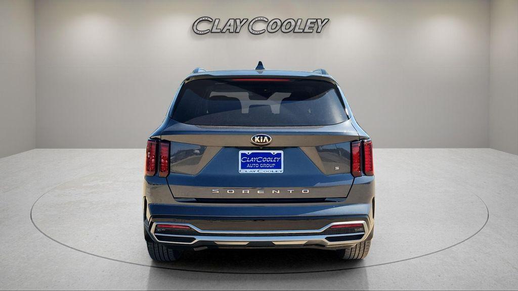 used 2021 Kia Sorento car, priced at $19,553