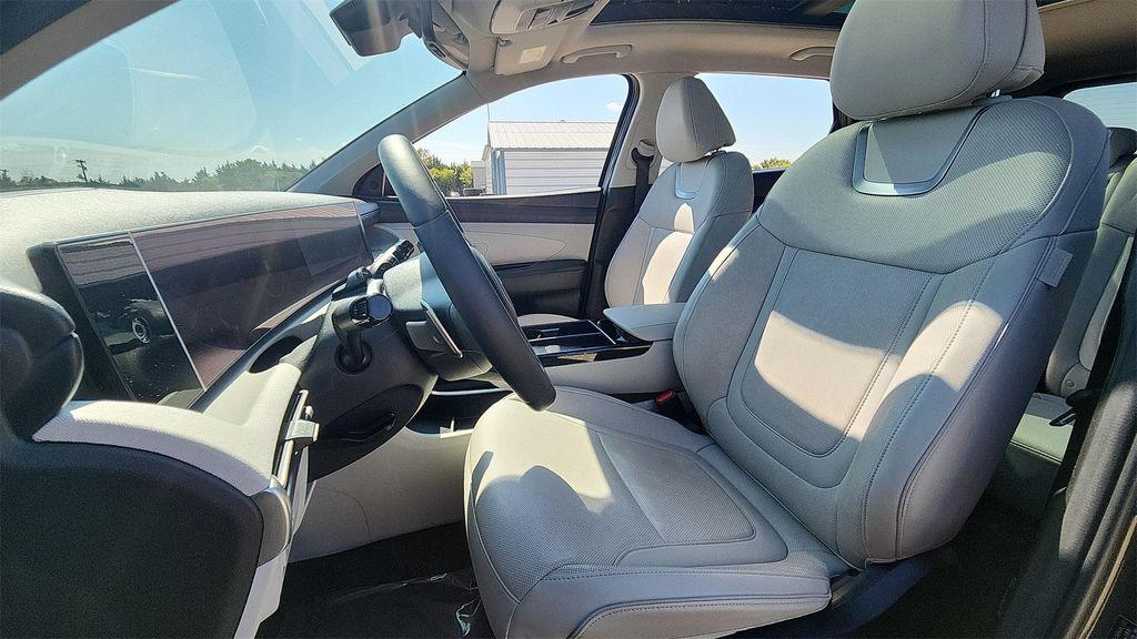 used 2025 Hyundai Tucson car, priced at $34,218