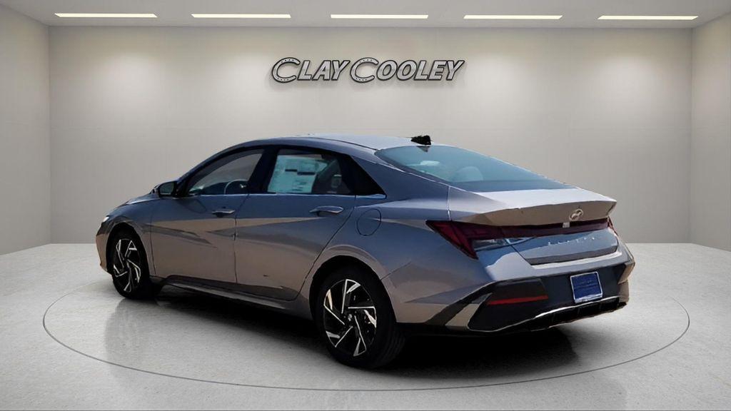 new 2025 Hyundai Elantra car, priced at $25,888