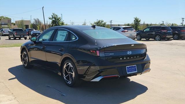 new 2024 Hyundai Sonata car, priced at $32,245